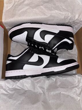 Nike Dink Black and White Low-Top Sneakers NWT “pandas” W8.5,M7
